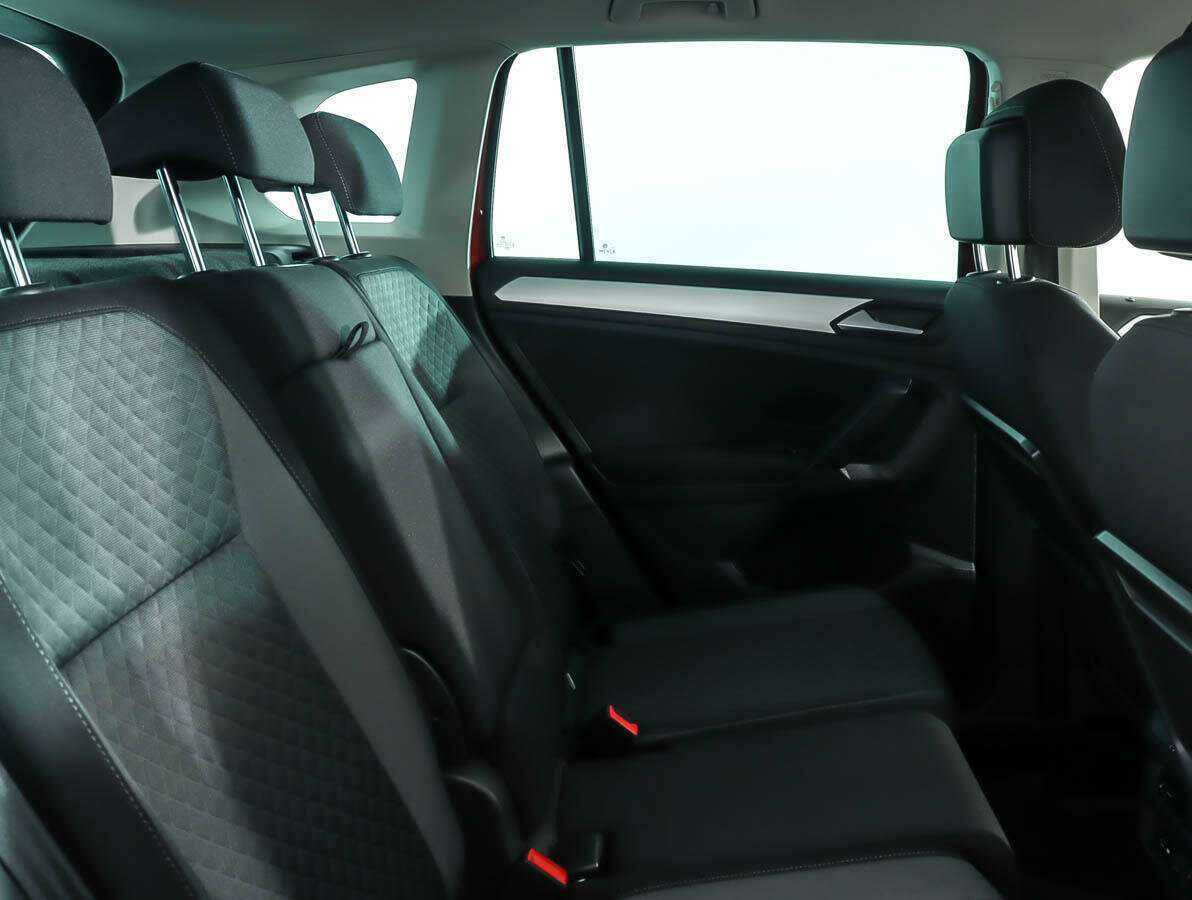Volkswagen Tiguan с пробегом — 2019 год. Фото: #8