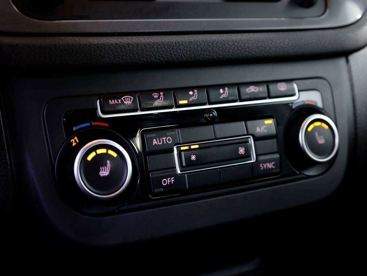 Volkswagen Tiguan с пробегом — 2012 год. Фото: #15