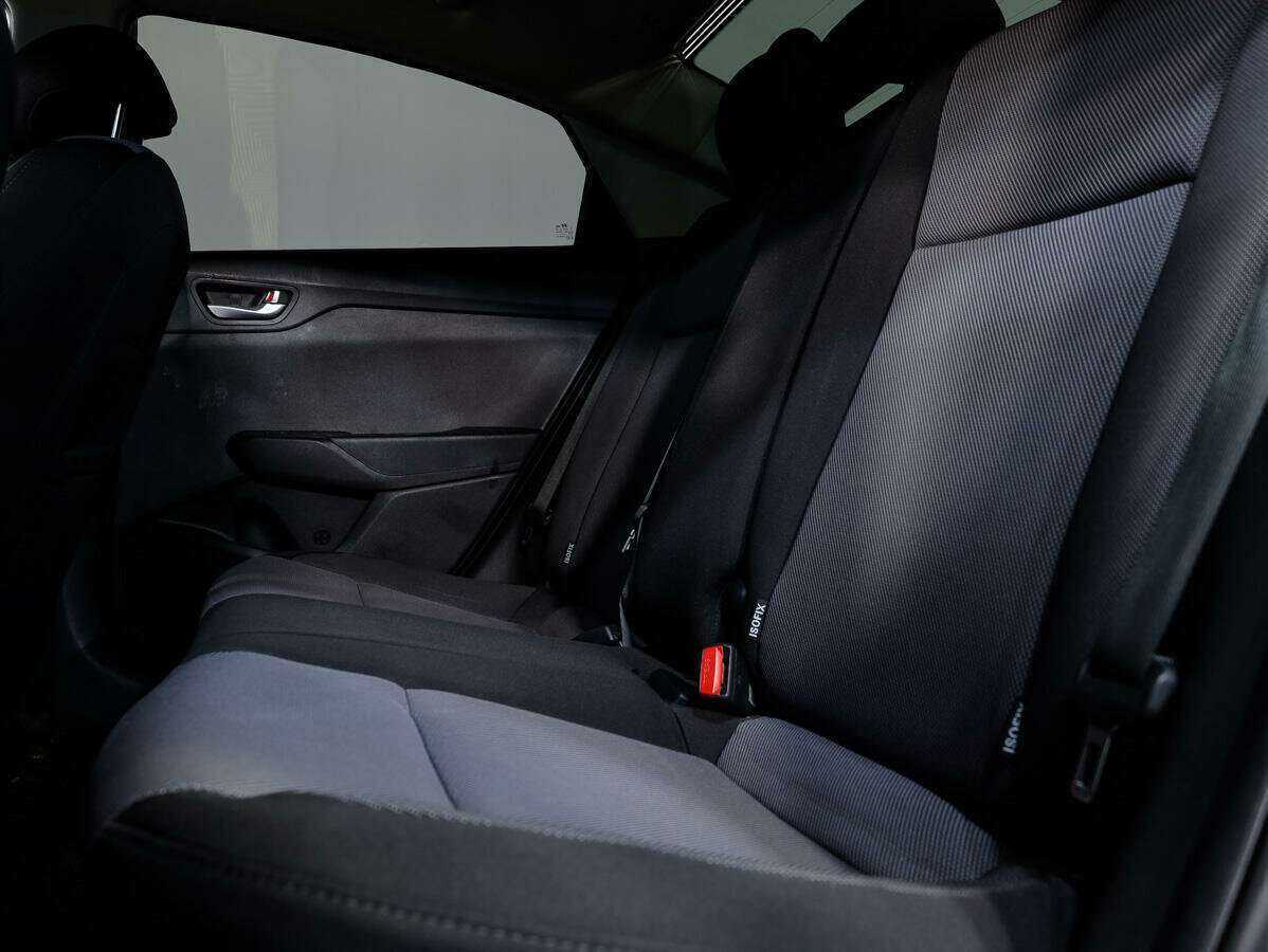 Hyundai Solaris с пробегом — 2020 год. Фото: #12