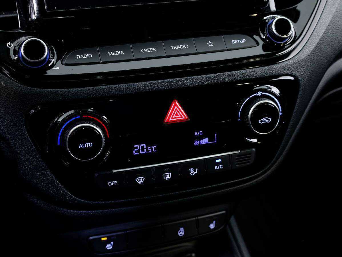 Hyundai Solaris с пробегом — 2020 год. Фото: #15