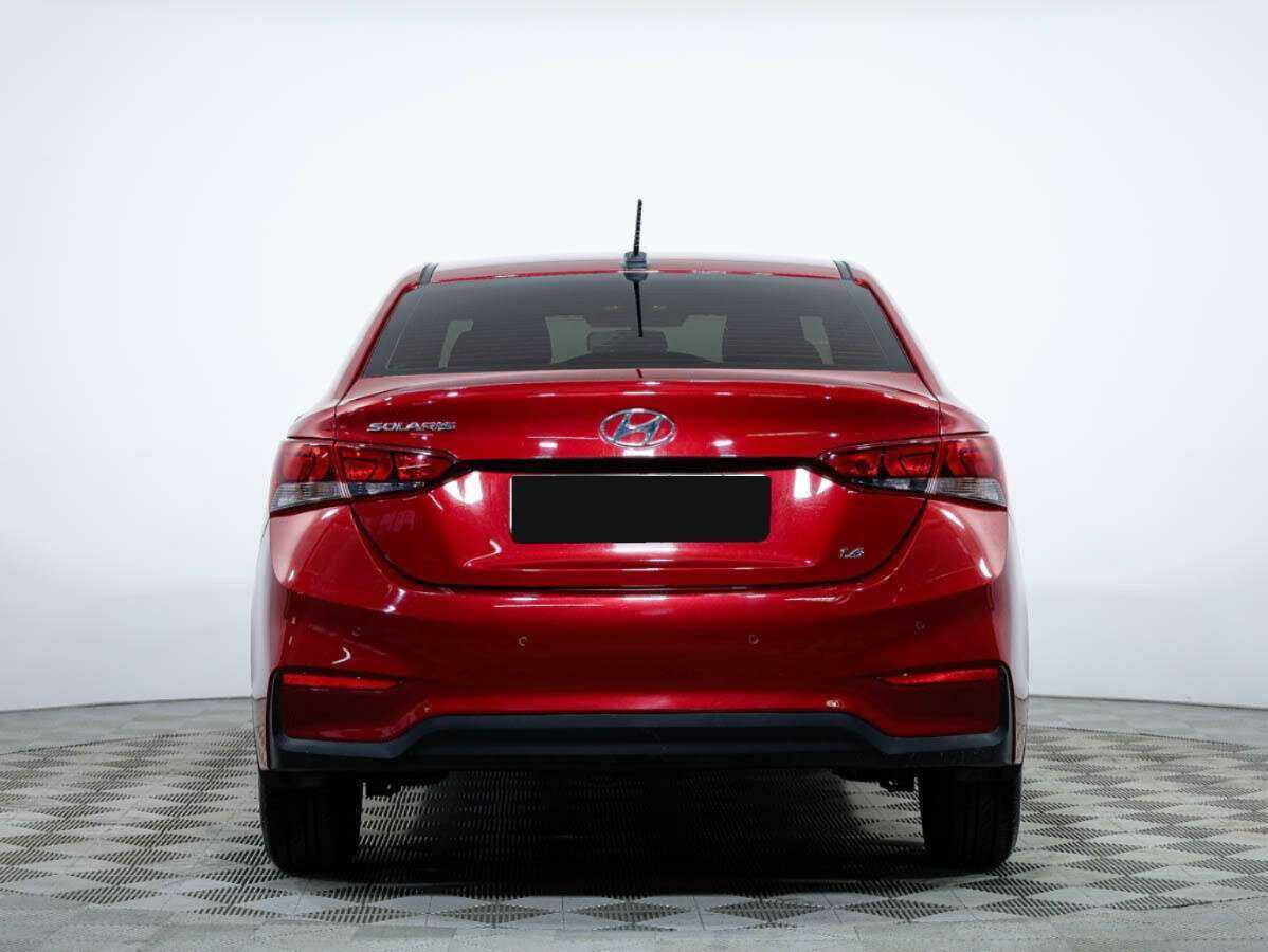 Hyundai Solaris с пробегом — 2017 год. Фото: #4