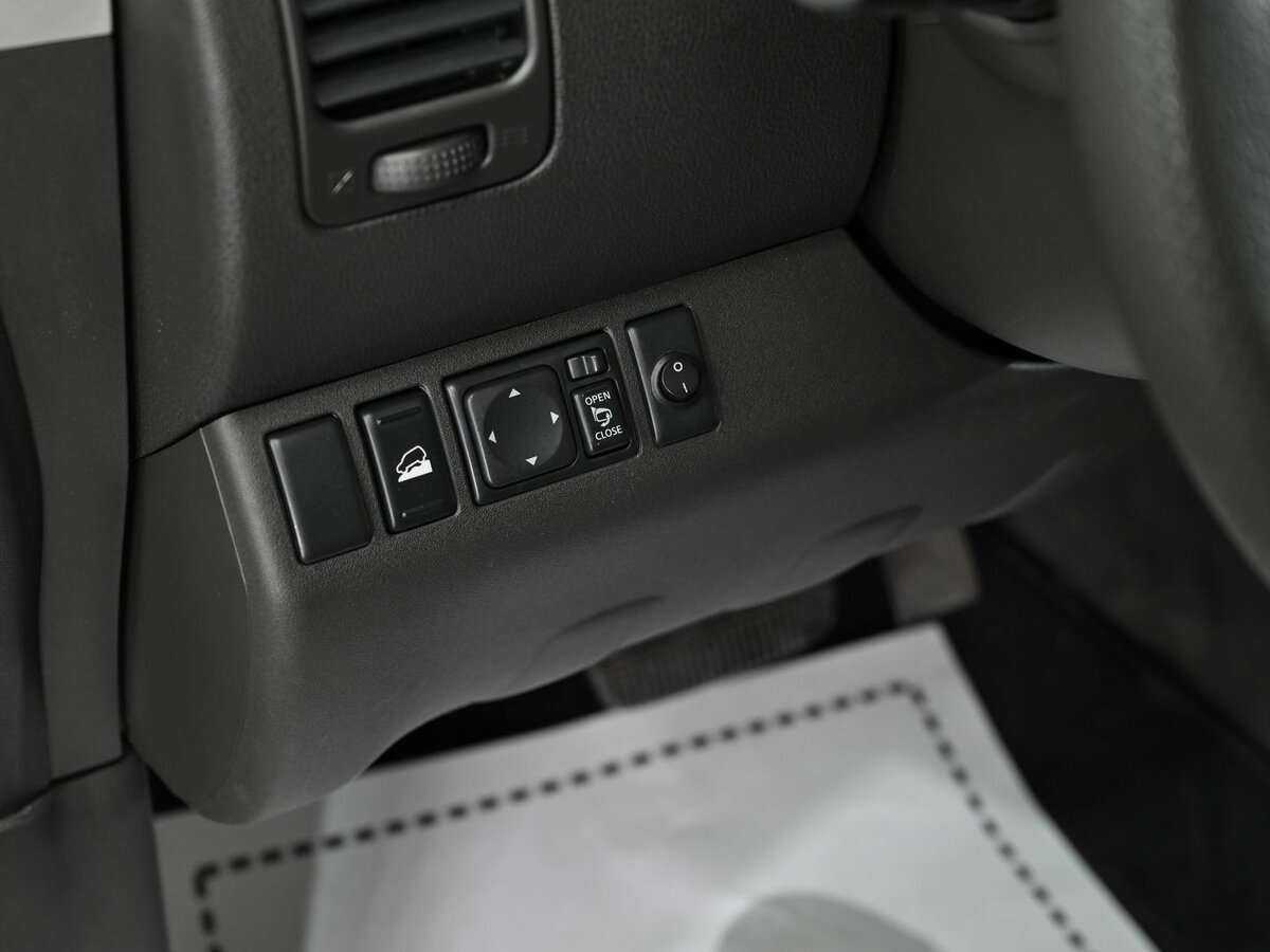 Nissan Pathfinder с пробегом — 2012 год. Фото: #12