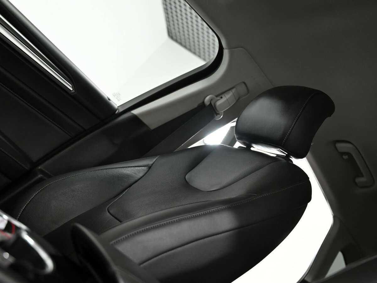 Ford Mondeo с пробегом — 2015 год. Фото: #9