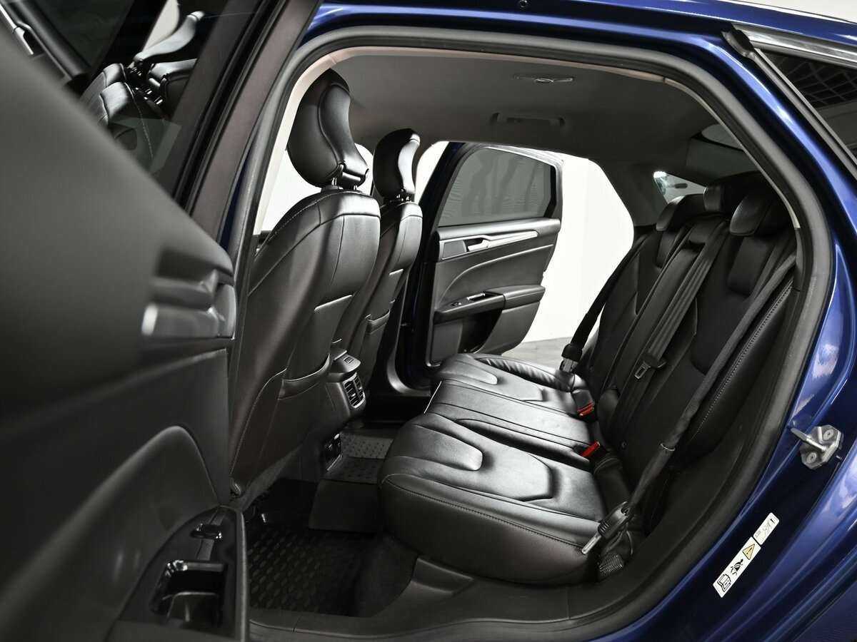 Ford Mondeo с пробегом — 2015 год. Фото: #15