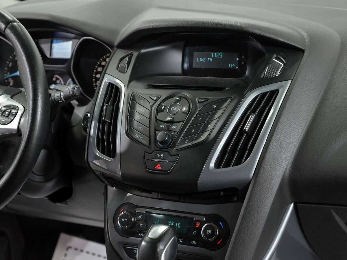 Ford Focus с пробегом — 2014 год. Фото: #10