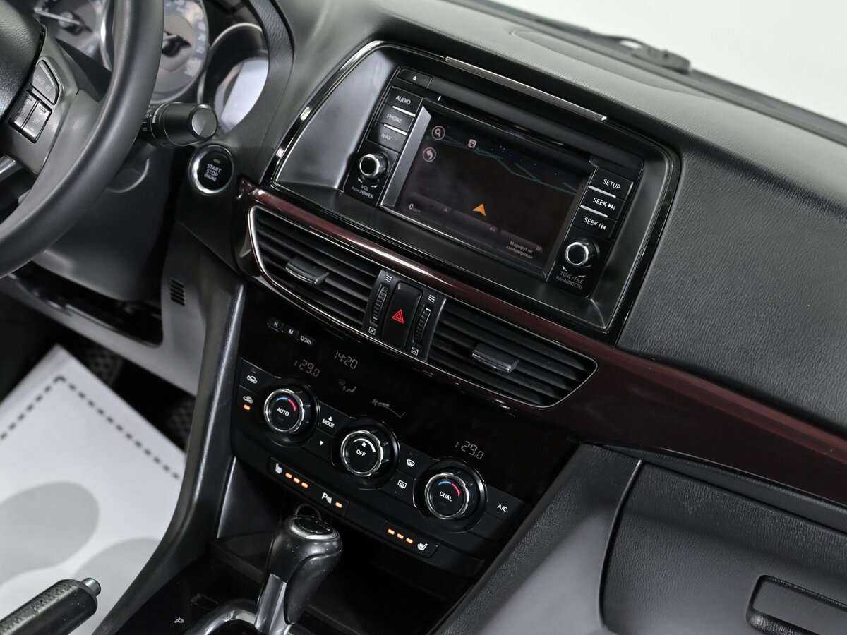Mazda 6 с пробегом — 2014 год. Фото: #14