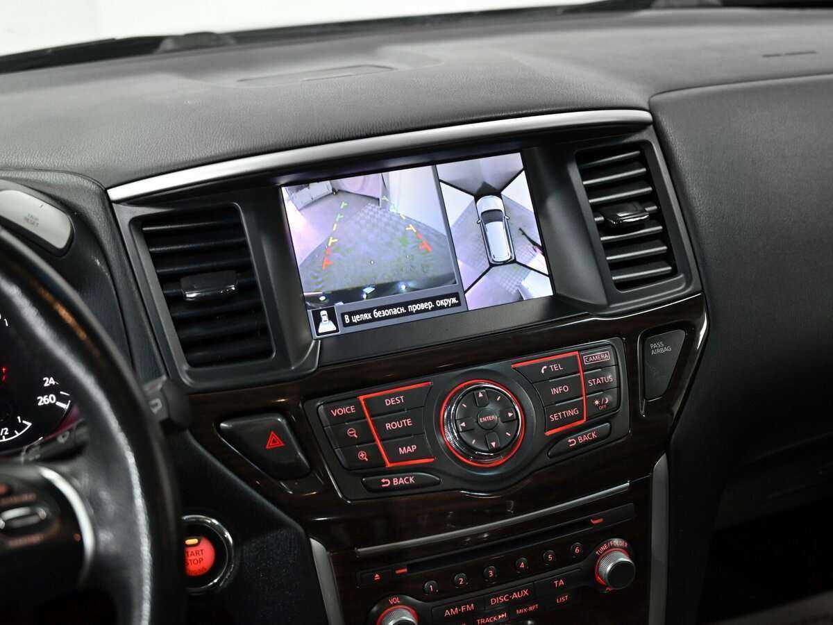 Nissan Pathfinder с пробегом — 2015 год. Фото: #13