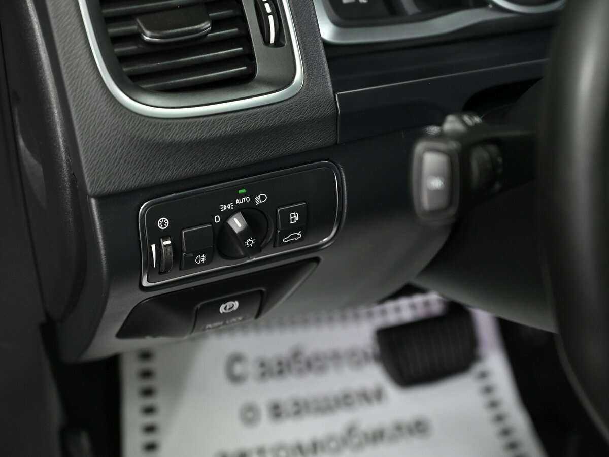 Volvo S60 с пробегом — 2013 год. Фото: #7