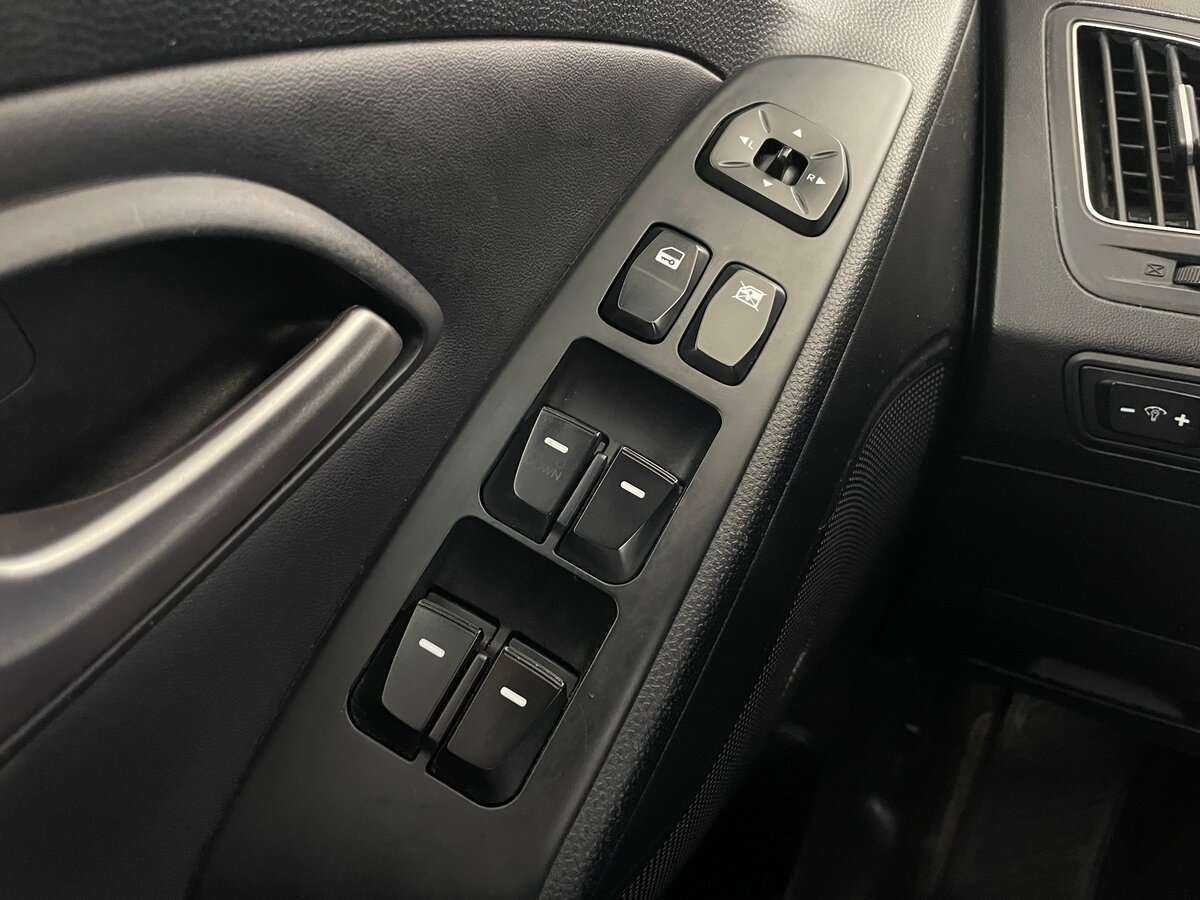 Hyundai ix35 с пробегом — 2013 год. Фото: #15