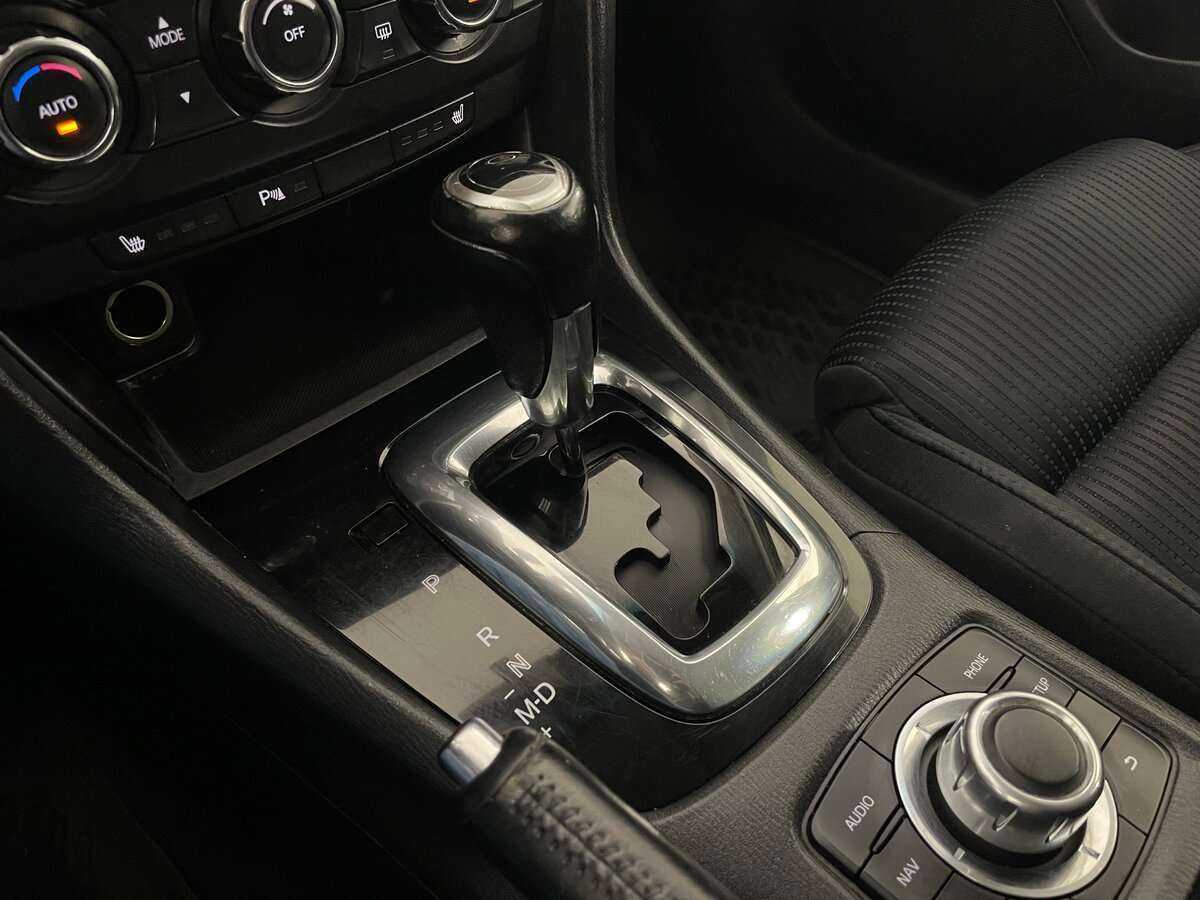 Mazda 6 с пробегом — 2014 год. Фото: #14