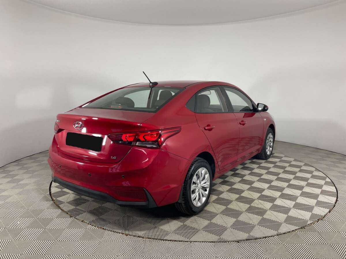 Hyundai Solaris с пробегом — 2017 год. Фото: #4