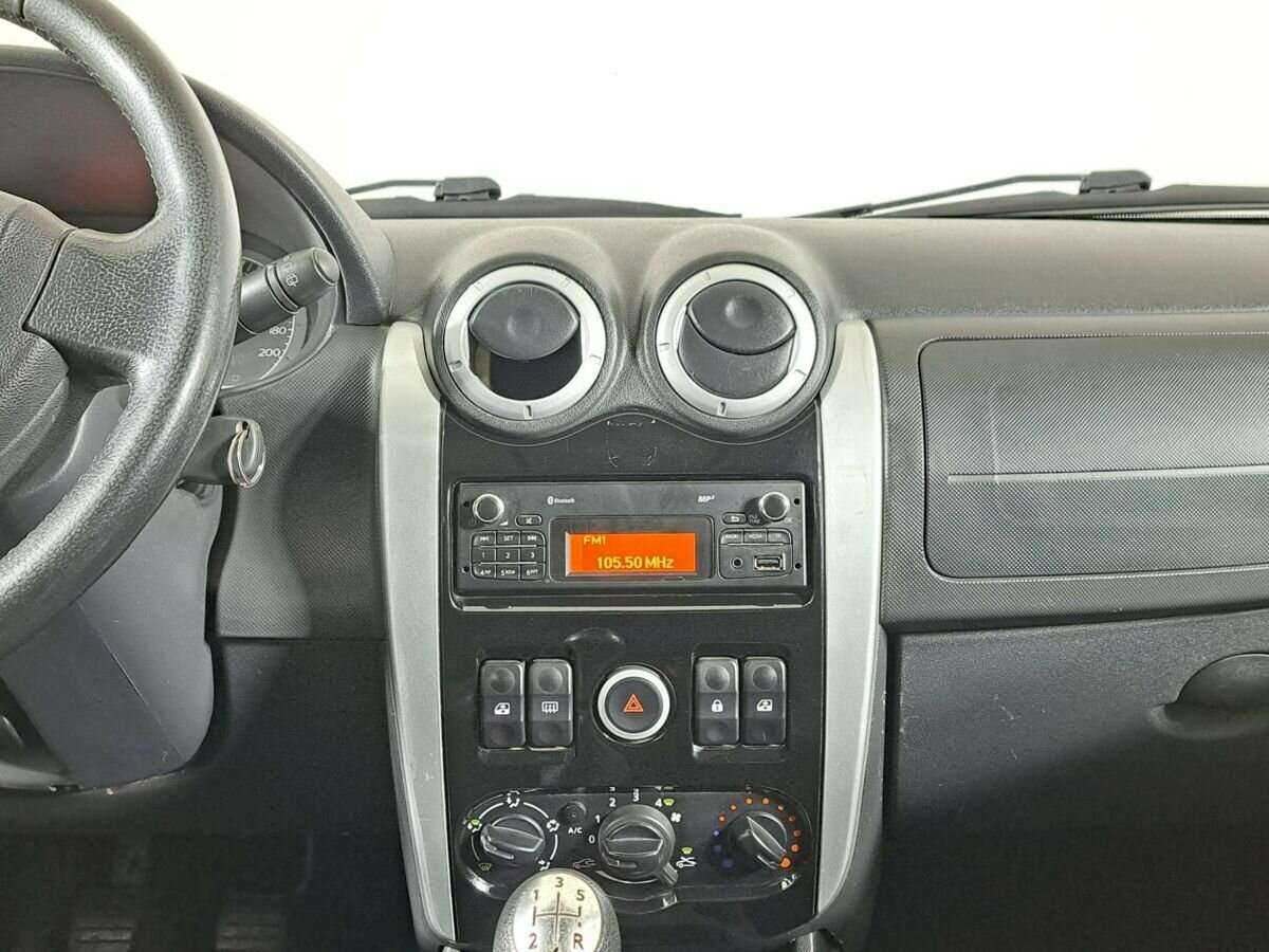 Lada (ВАЗ) Largus с пробегом — 2019 год. Фото: #12