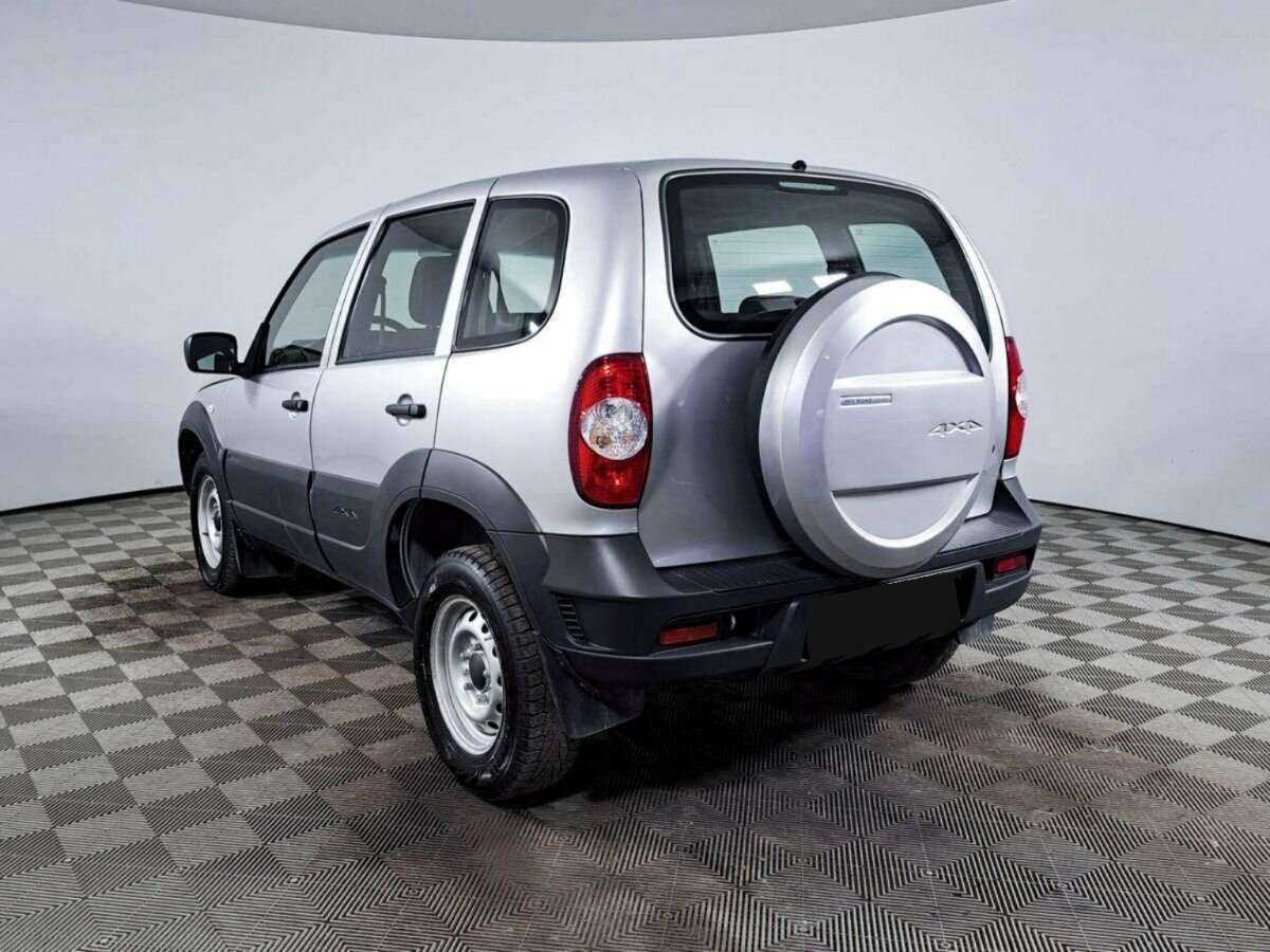 Lada (ВАЗ) Niva с пробегом — 2020 год. Фото: #5