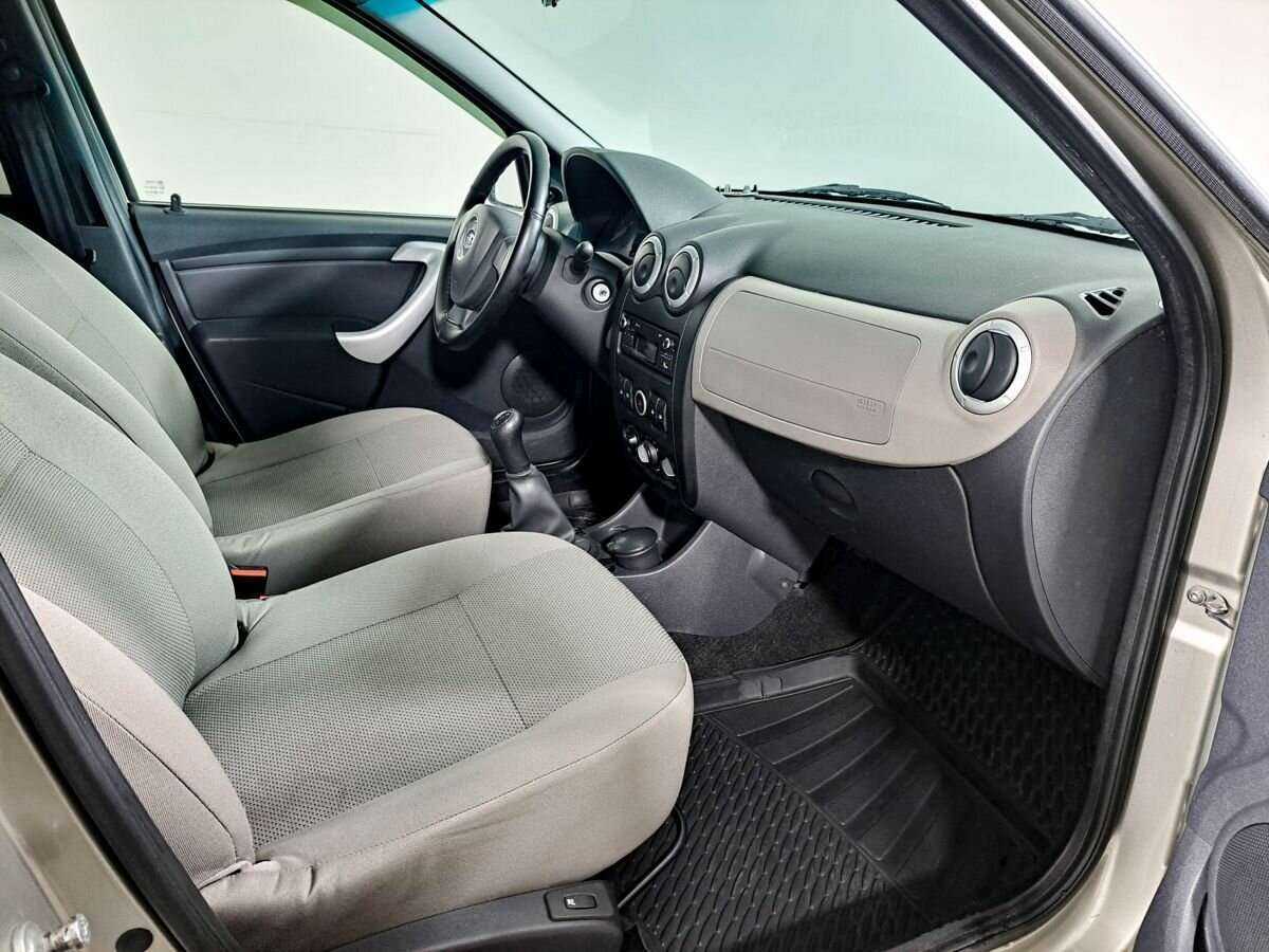 Lada (ВАЗ) Largus с пробегом — 2019 год. Фото: #8