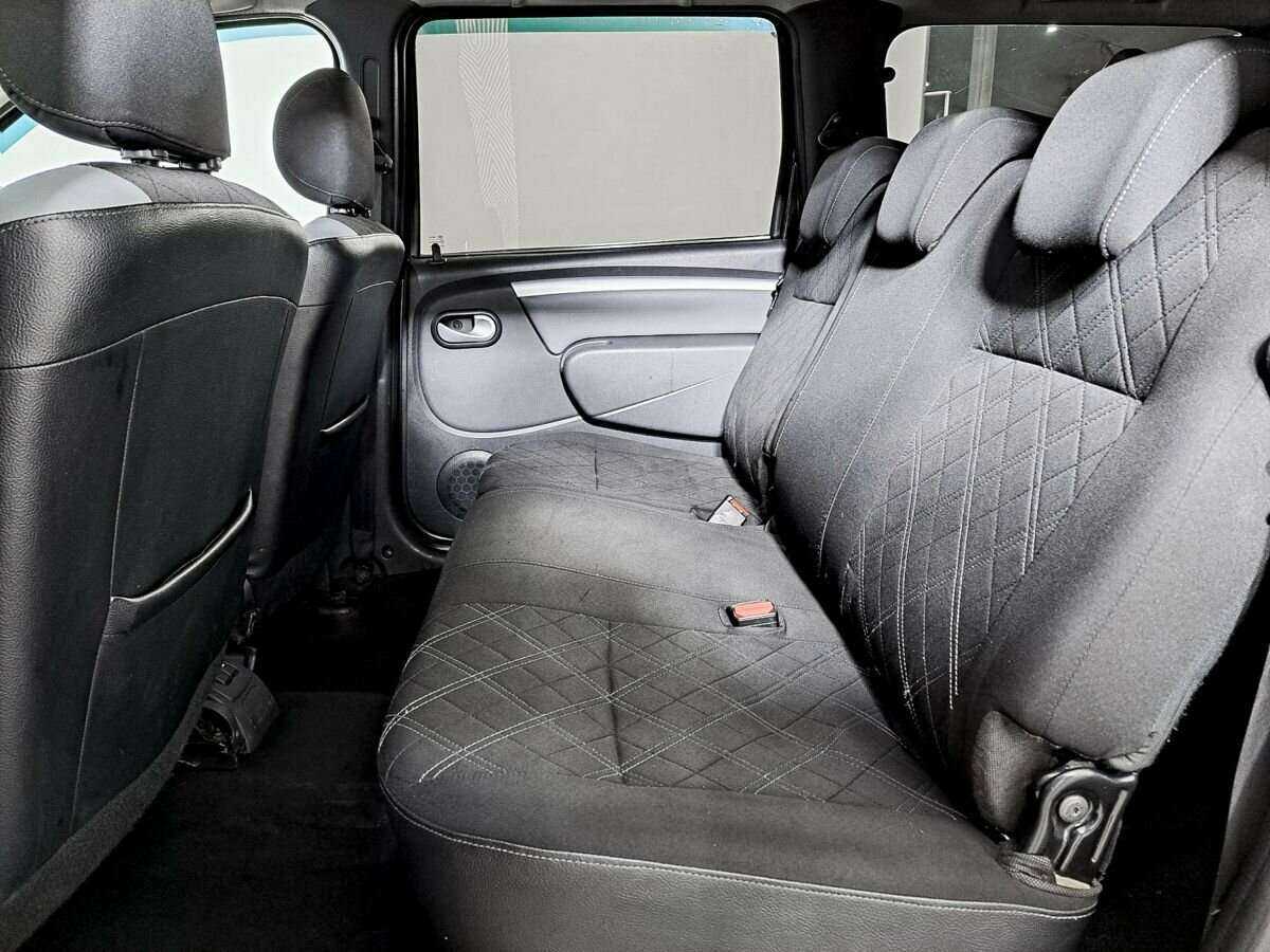 Lada (ВАЗ) Largus с пробегом — 2018 год. Фото: #7