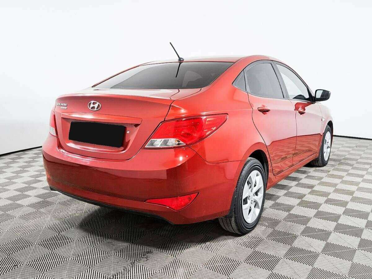 Hyundai Solaris с пробегом — 2016 год. Фото: #4