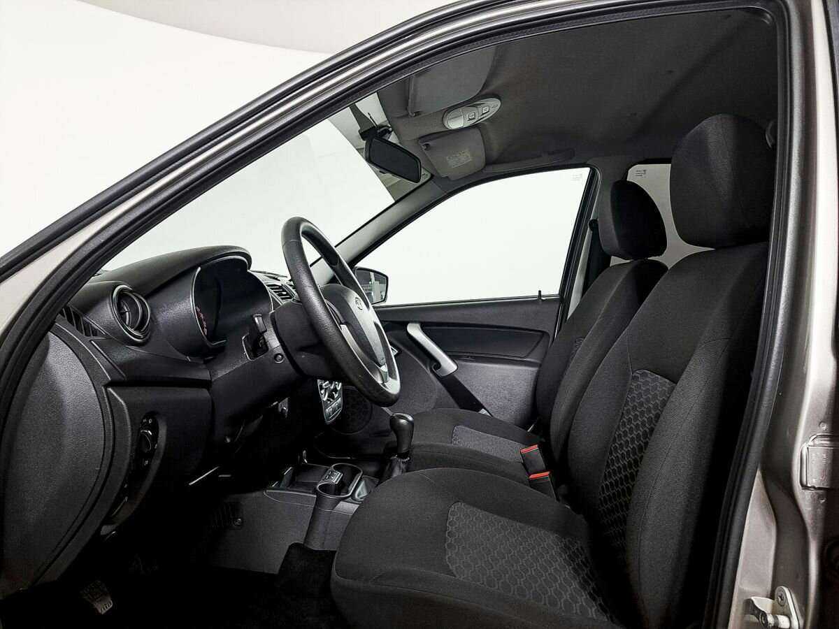 Lada (ВАЗ) Granta с пробегом — 2019 год. Фото: #13