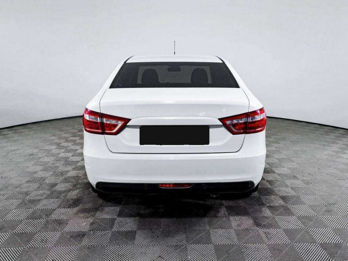 Lada (ВАЗ) Vesta с пробегом — 2021 год. Фото: #4