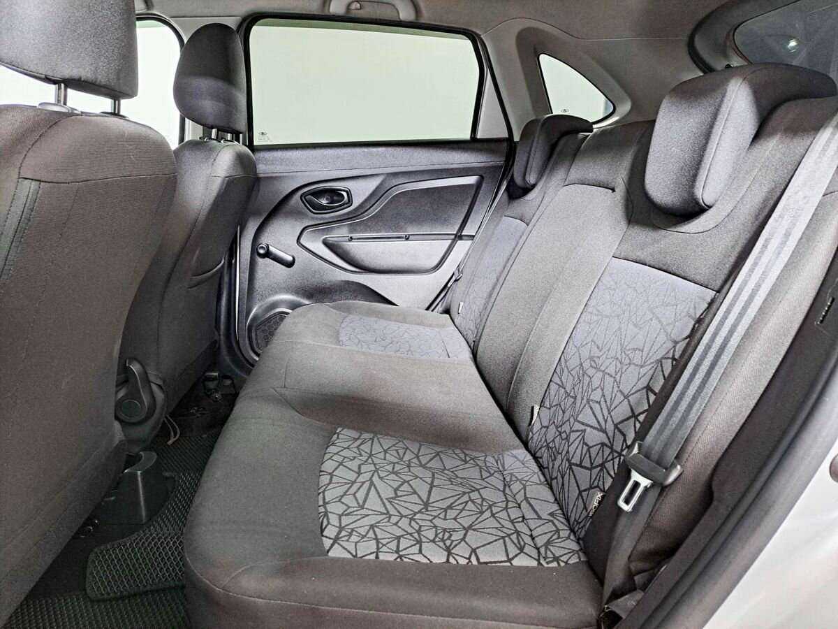 Lada (ВАЗ) XRAY с пробегом — 2018 год. Фото: #9