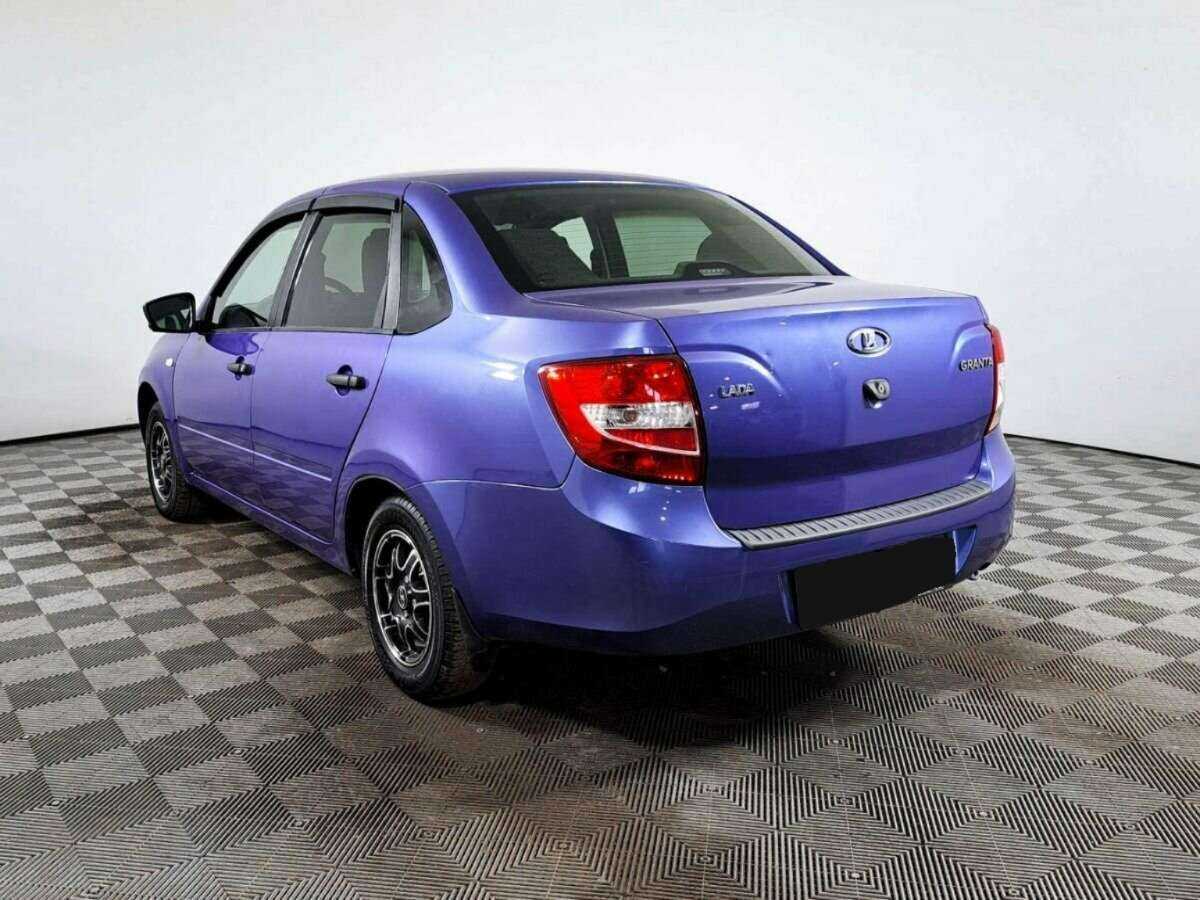 Lada (ВАЗ) Granta с пробегом — 2017 год. Фото: #5