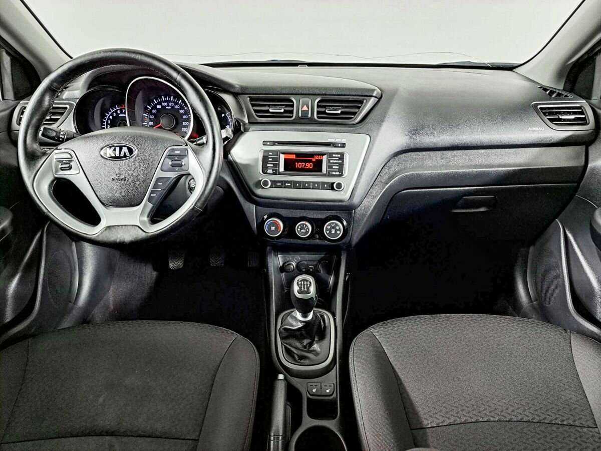 Kia Rio с пробегом — 2016 год. Фото: #11