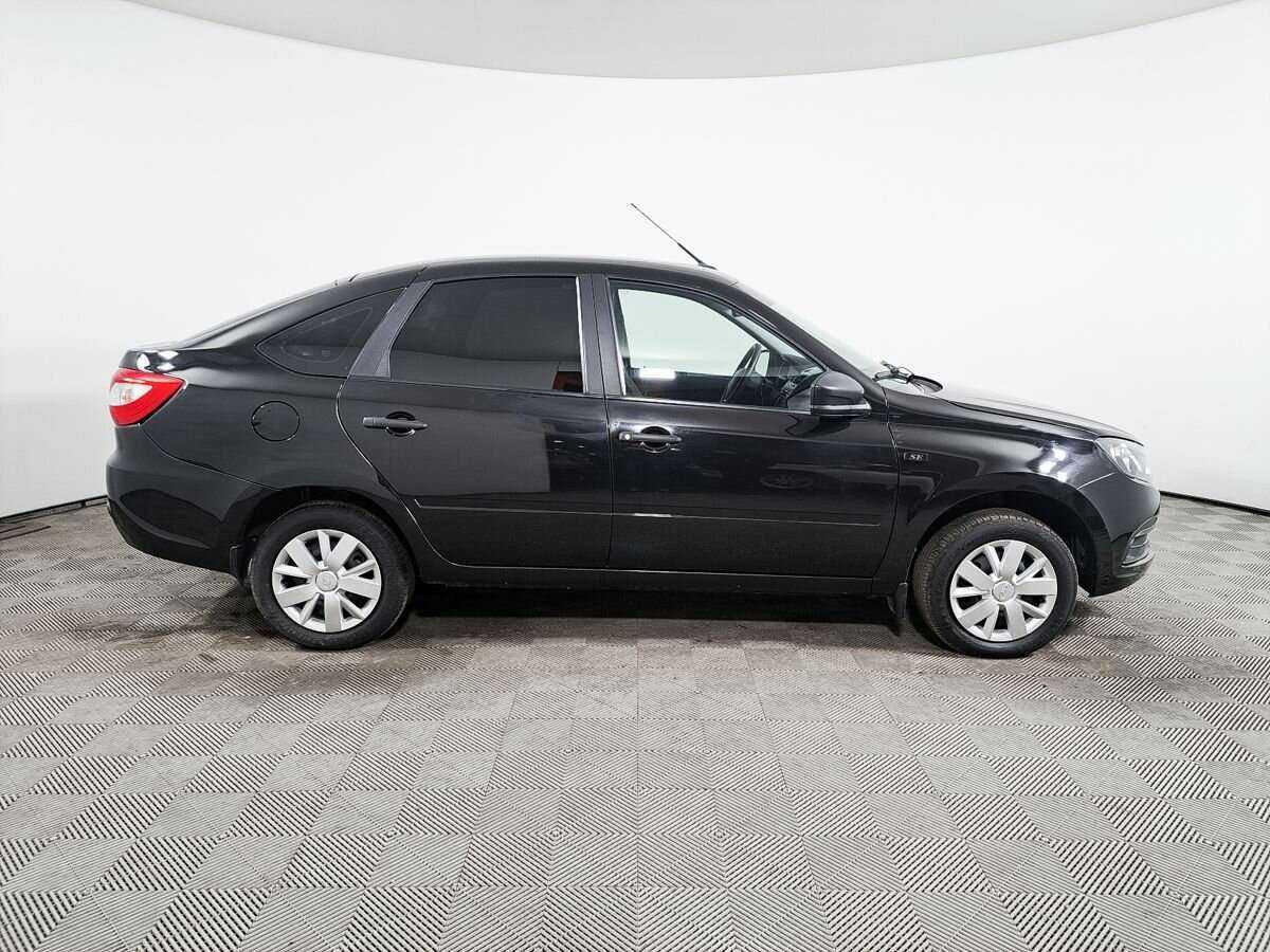 Lada (ВАЗ) Granta с пробегом — 2020 год. Фото: #3