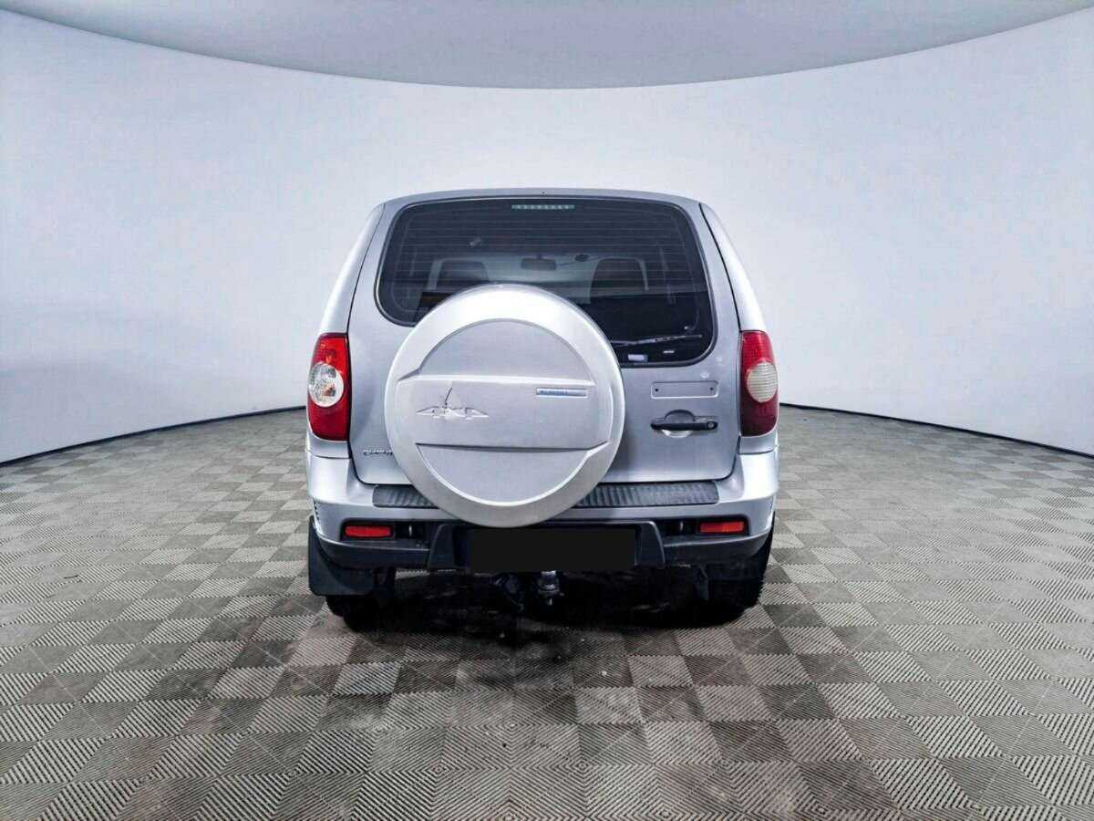 Chevrolet Niva с пробегом — 2016 год. Фото: #5