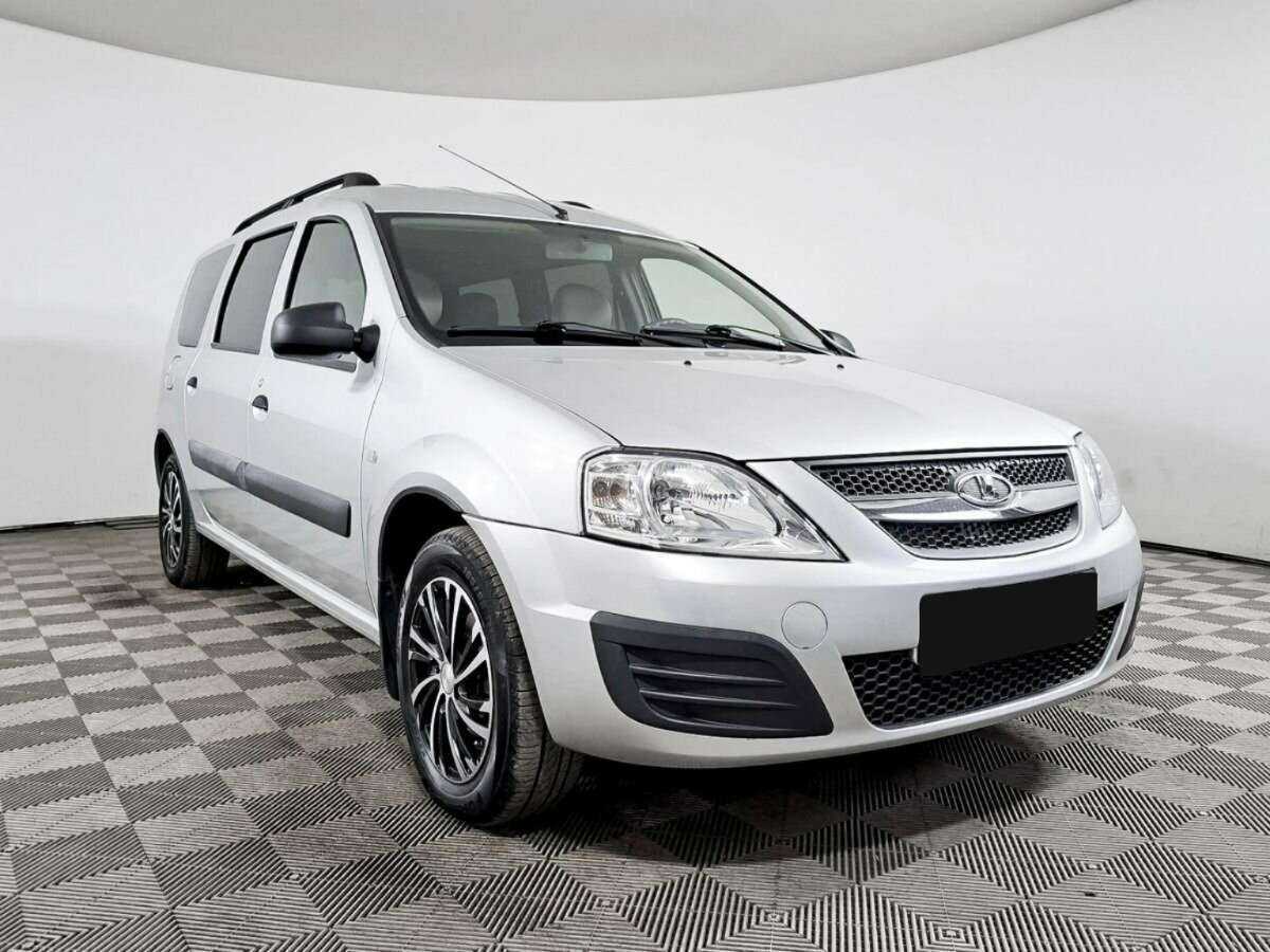 Lada (ВАЗ) Largus с пробегом — 2019 год. Фото: #2