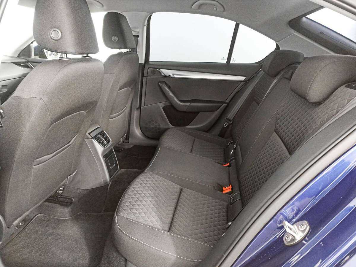 Skoda Octavia с пробегом — 2016 год. Фото: #9