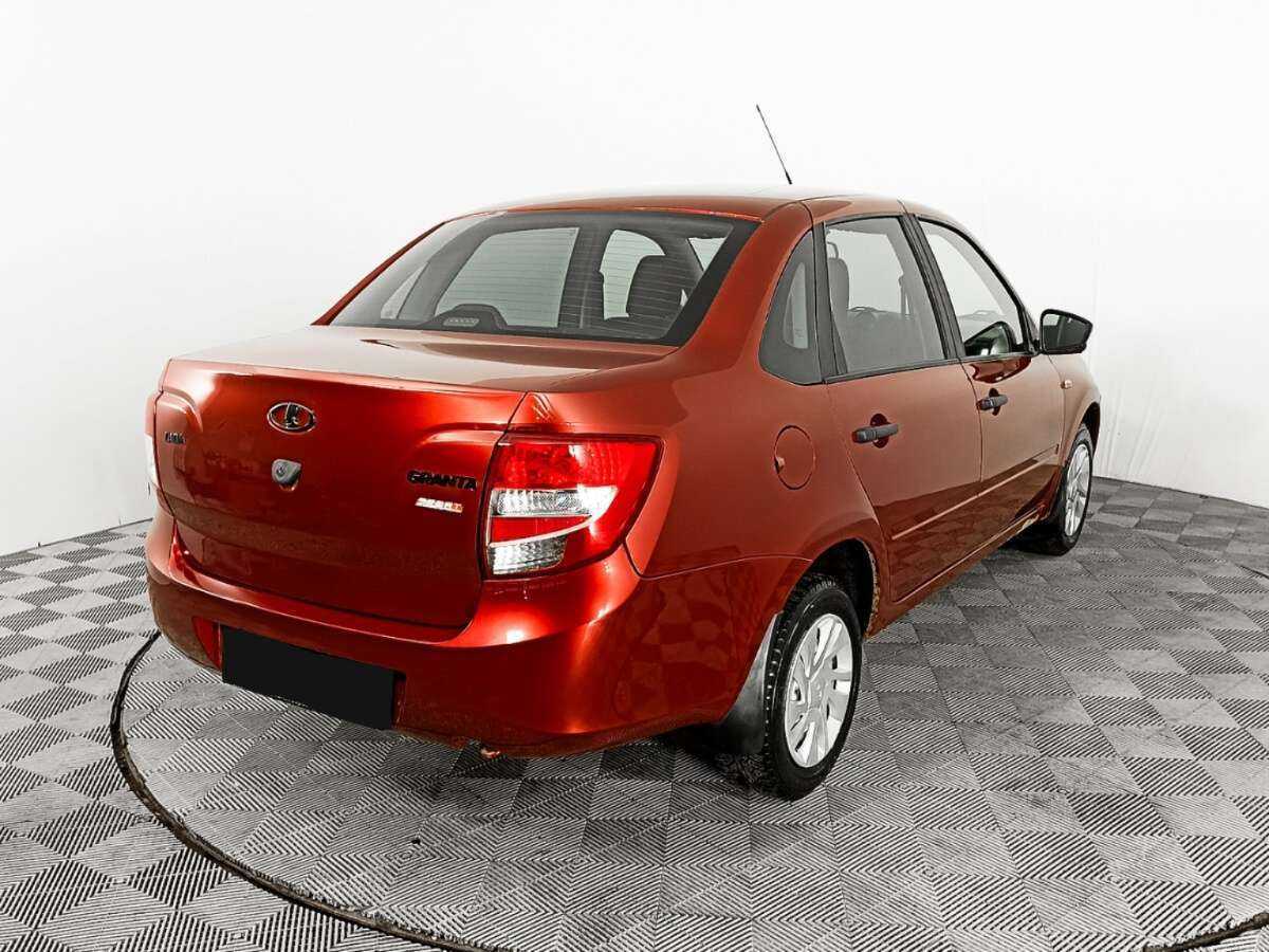 Lada (ВАЗ) Granta с пробегом — 2018 год. Фото: #4