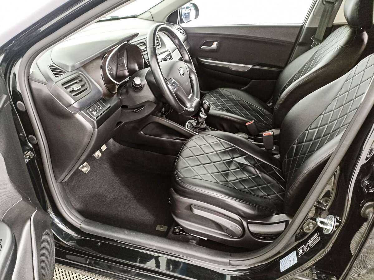 Kia Rio с пробегом — 2016 год. Фото: #13