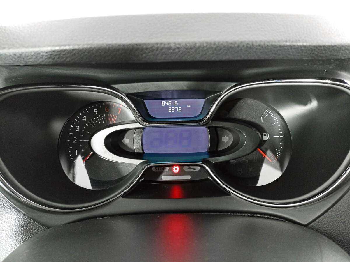 Renault Kaptur с пробегом — 2018 год. Фото: #10