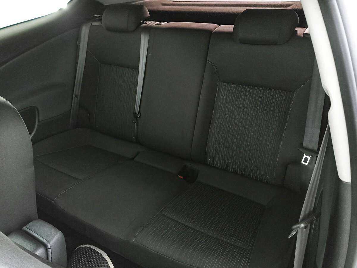 Opel Astra с пробегом — 2014 год. Фото: #7