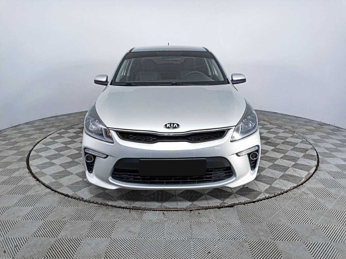 Kia Rio с пробегом — 2018 год. Фото: #1
