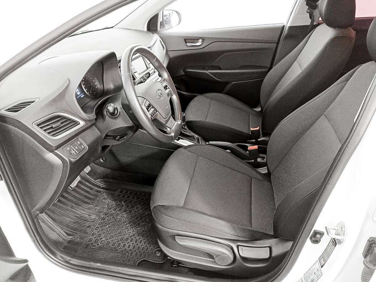 Hyundai Solaris с пробегом — 2017 год. Фото: #15