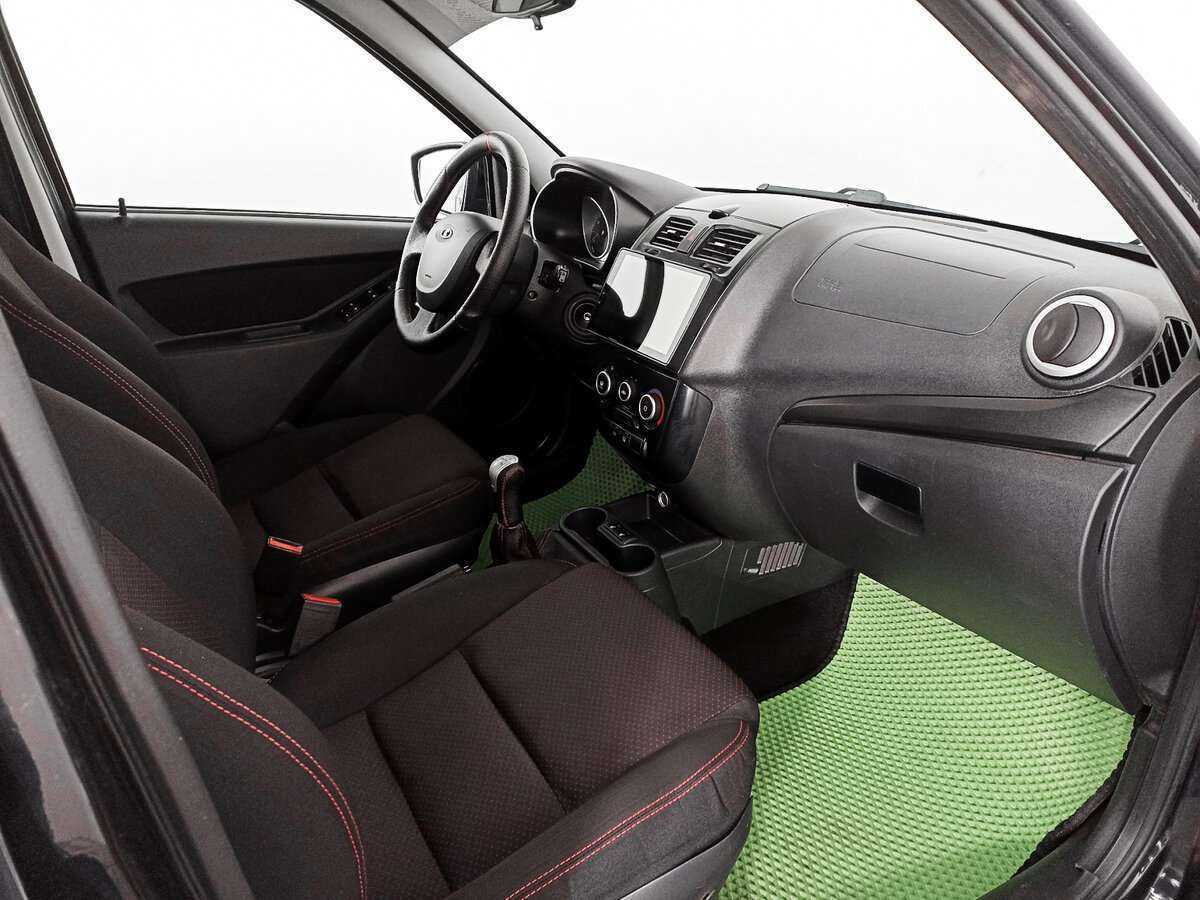 Lada (ВАЗ) Granta с пробегом — 2017 год. Фото: #6