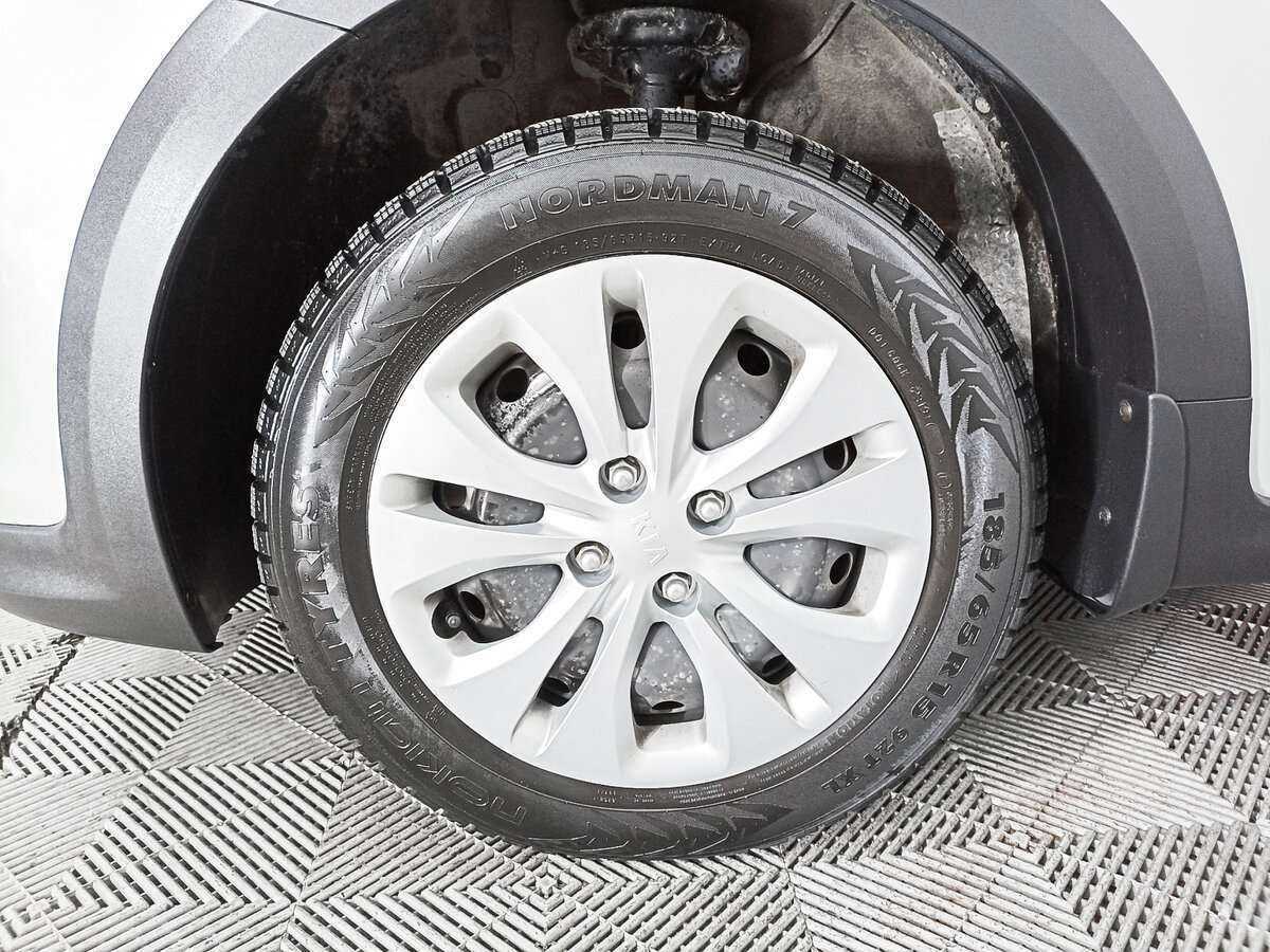 Kia Rio с пробегом — 2020 год. Фото: #17