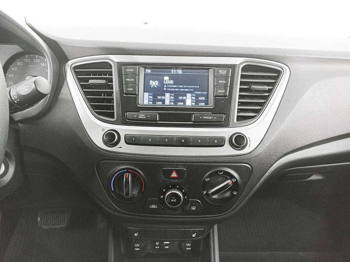 Hyundai Solaris с пробегом — 2017 год. Фото: #14