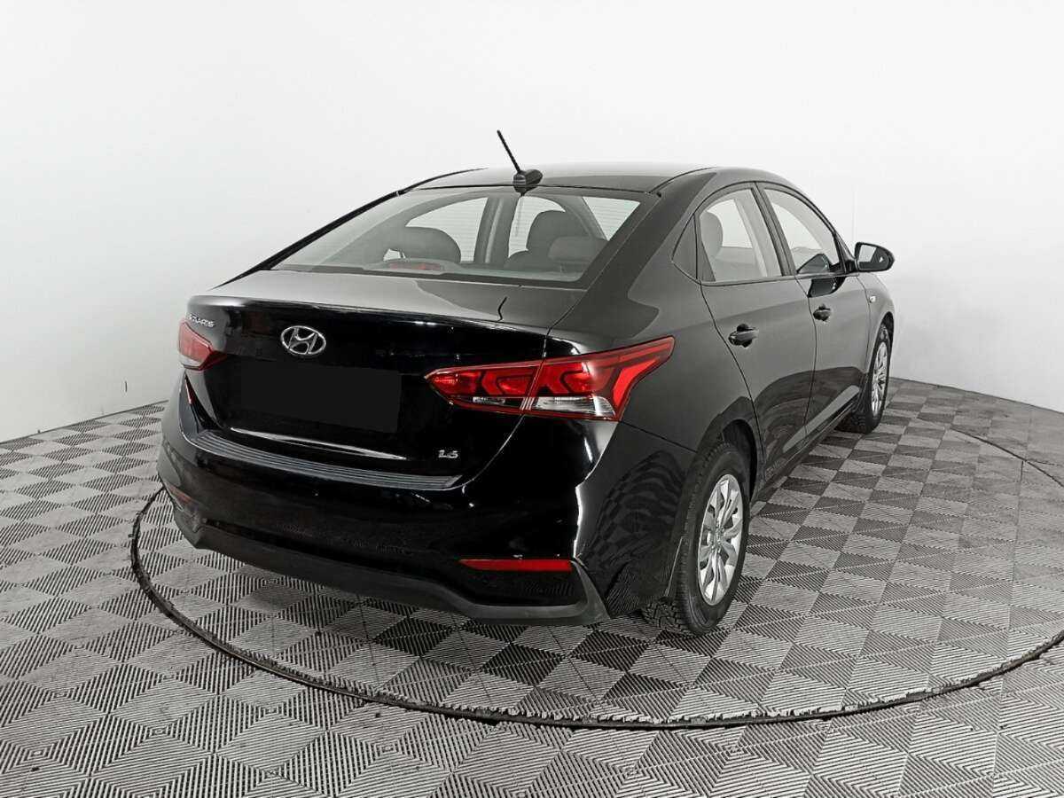 Hyundai Solaris с пробегом — 2017 год. Фото: #4