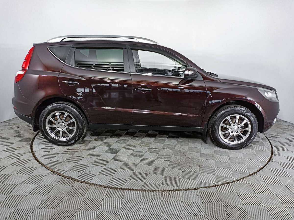Geely Emgrand X7 с пробегом — 2016 год. Фото: #3