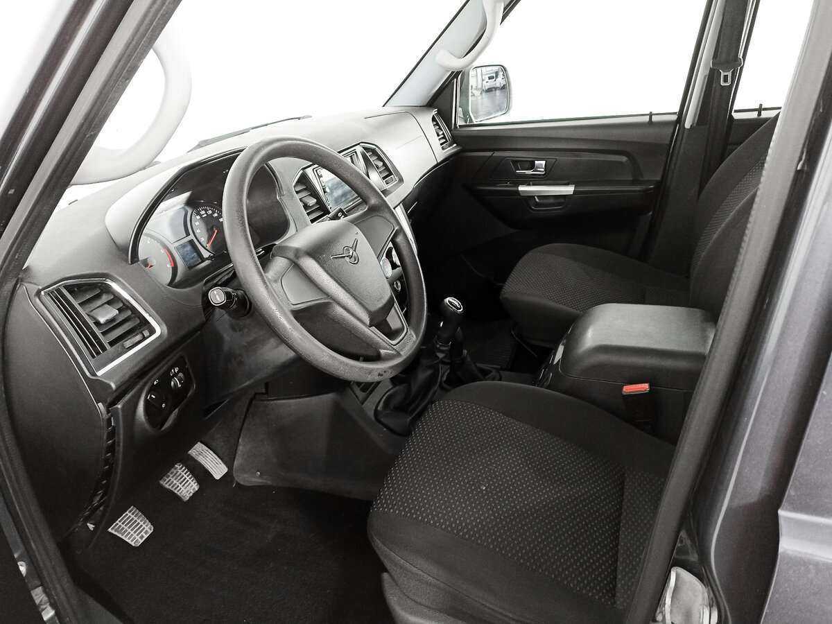 УАЗ Patriot с пробегом — 2019 год. Фото: #12