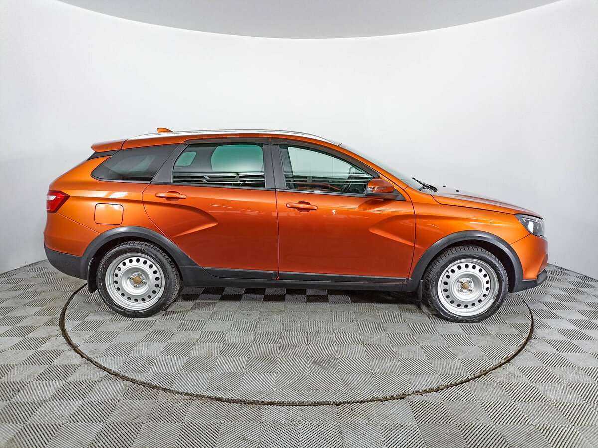 Lada (ВАЗ) Vesta с пробегом — 2021 год. Фото: #3