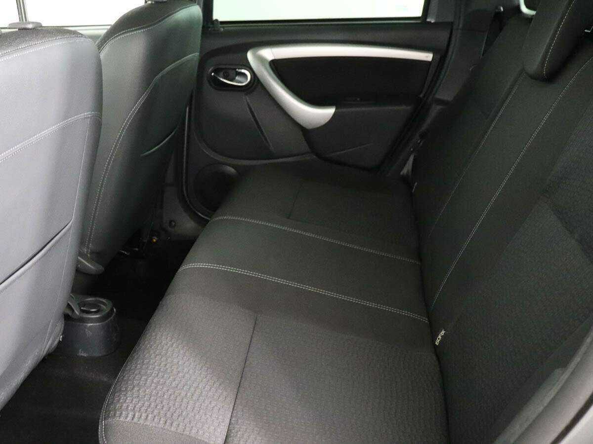 Nissan Terrano с пробегом — 2016 год. Фото: #8