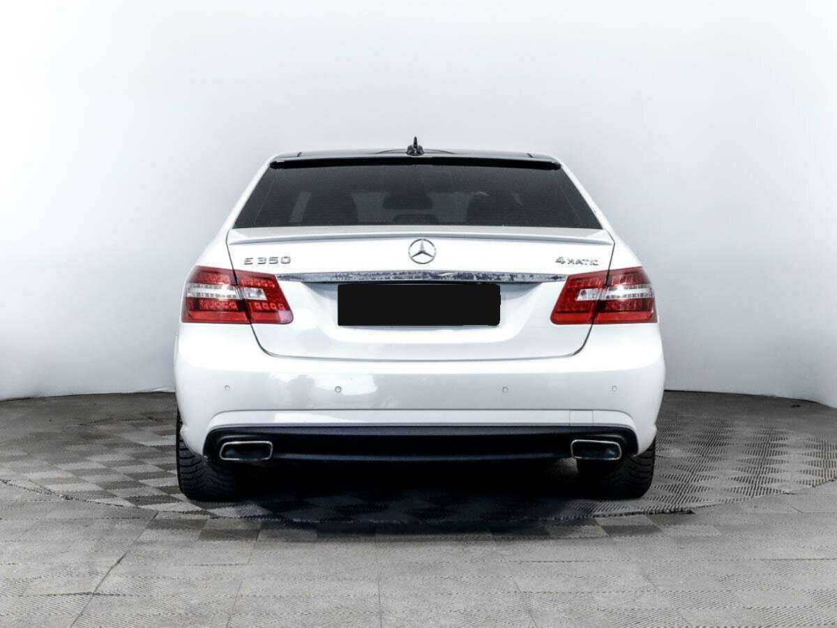 Mercedes-Benz E-Класс с пробегом — 2012 год. Фото: #4