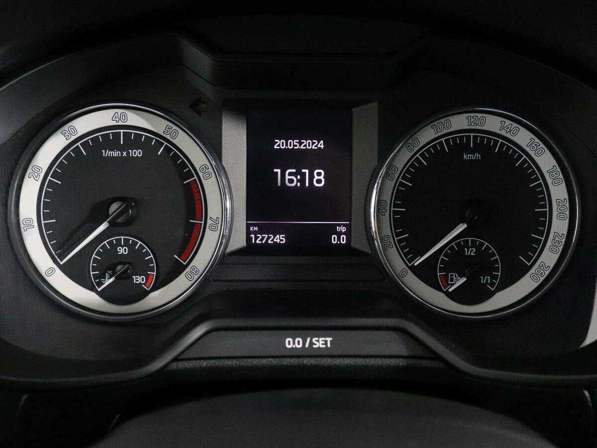 Skoda Octavia с пробегом — 2018 год. Фото: #9