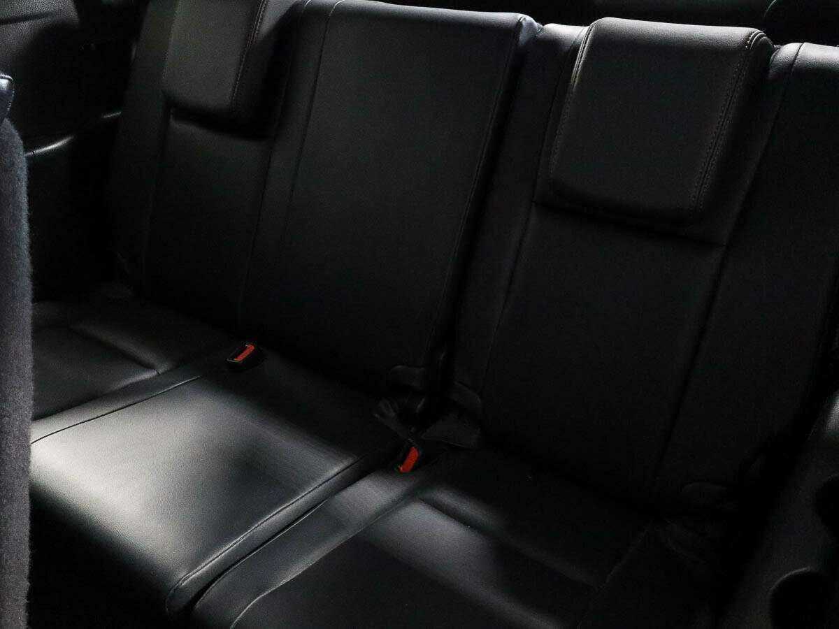 Toyota Highlander с пробегом — 2014 год. Фото: #8