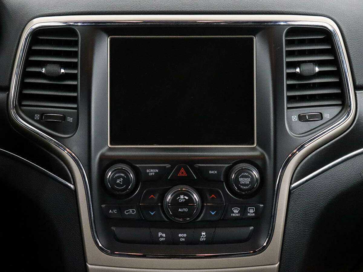 Jeep Grand Cherokee с пробегом — 2014 год. Фото: #11