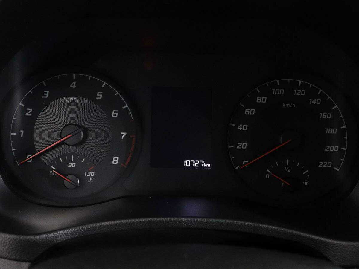 Hyundai Solaris с пробегом — 2021 год. Фото: #9