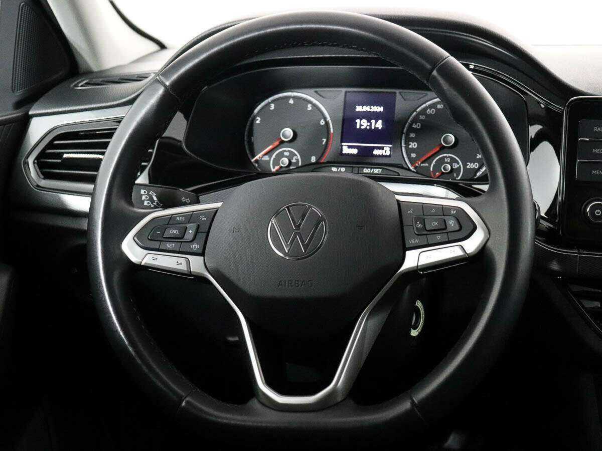 Volkswagen Polo с пробегом — 2022 год. Фото: #12