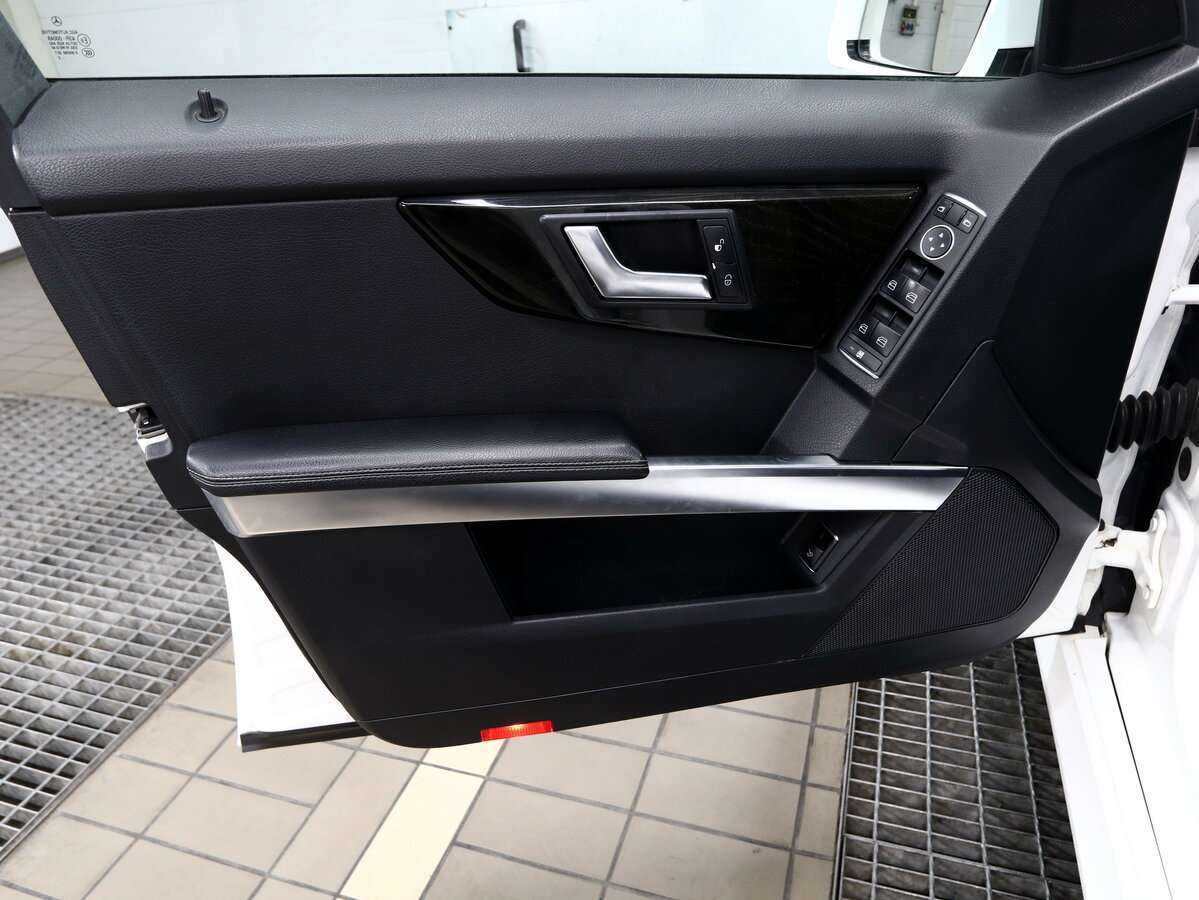 Mercedes-Benz GLK-Класс с пробегом — 2012 год. Фото: #7